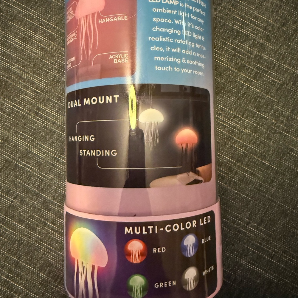 Wonderlit Jellyfish Motion LED Lamp - turns different colors & legs move! - Picture 2 of 5